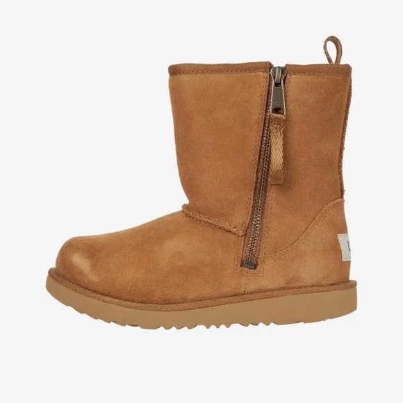 New UGG kids Classic Short Dual Zip ll